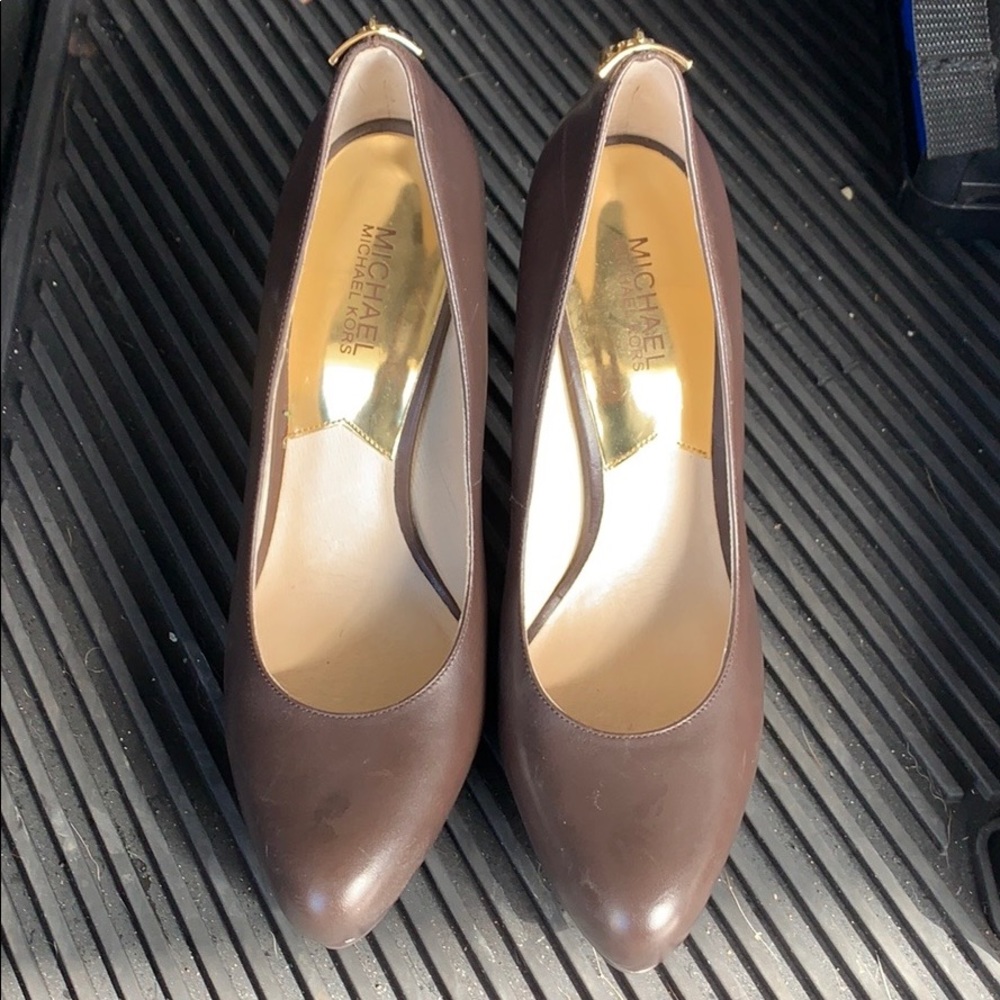 Michael Kors Pumps Size 10
